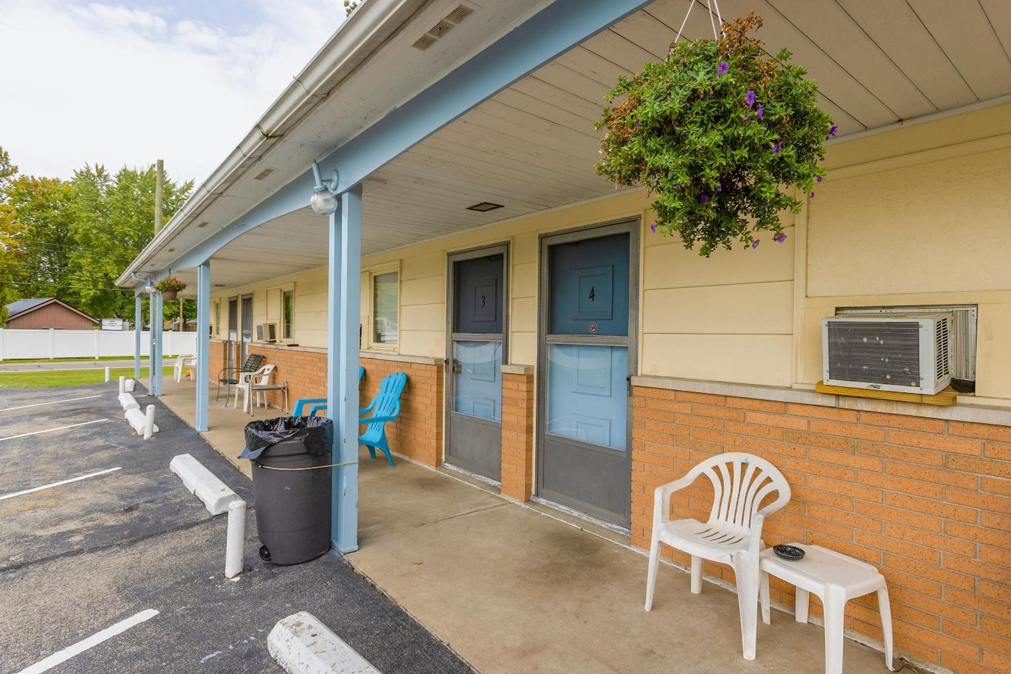 Parkside Motel By Oyo Meadville Conneaut Lake Conneaut Lakeshore Kültér fotó