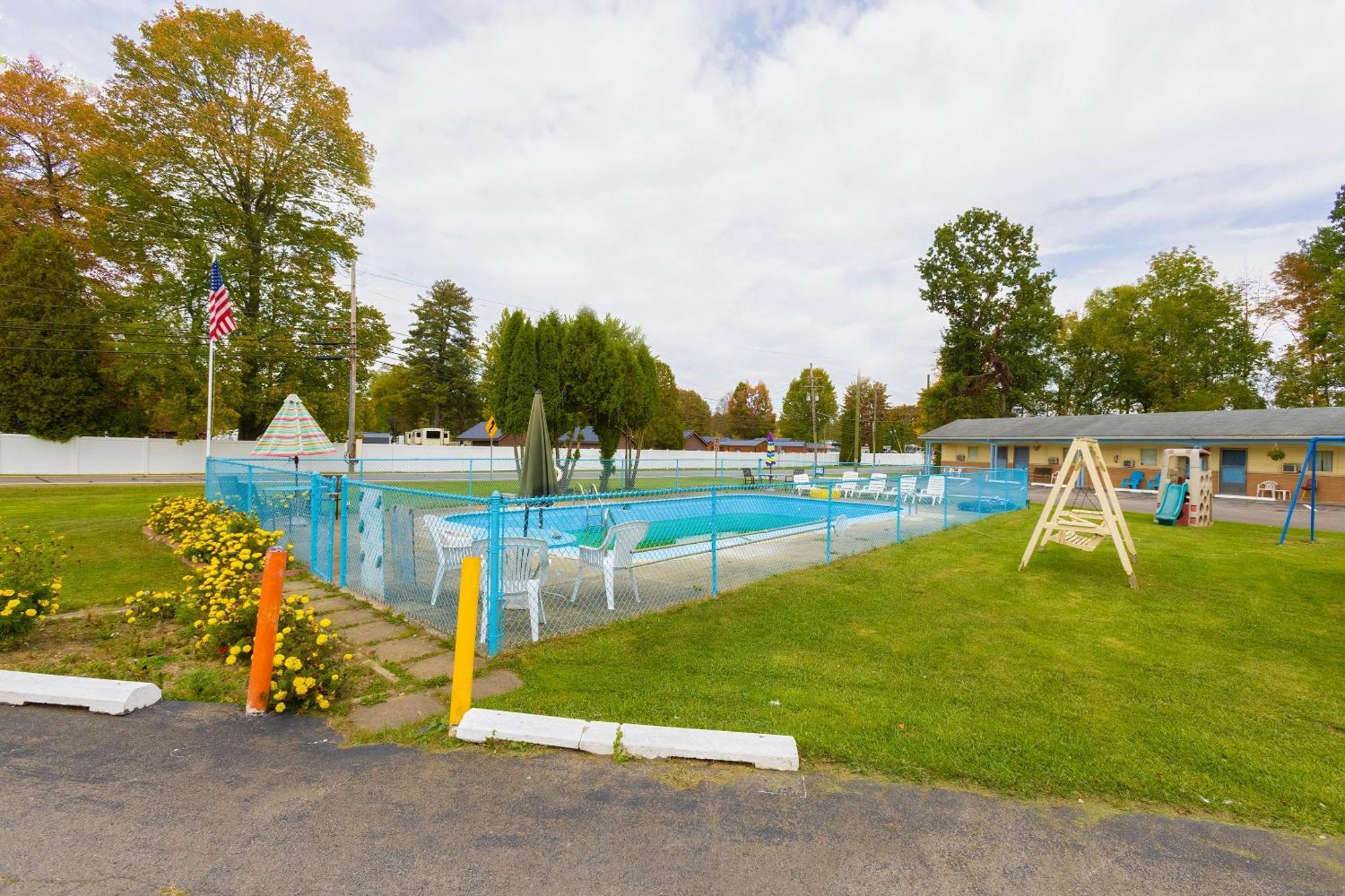 Parkside Motel By Oyo Meadville Conneaut Lake Conneaut Lakeshore Kültér fotó